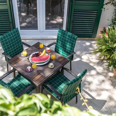 Apartment Pearl Of Split, With Terrace For 4 Exterior photo