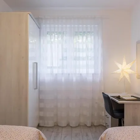 Apartment Pearl Of Split, With Terrace For 4 Exterior photo